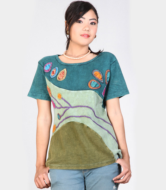 Different Embroideries Hippie Half T-shirt